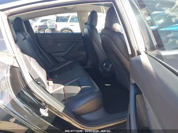 5YJ3E1EA2KF296696 2019 TESLA MODEL 3 - Image 8