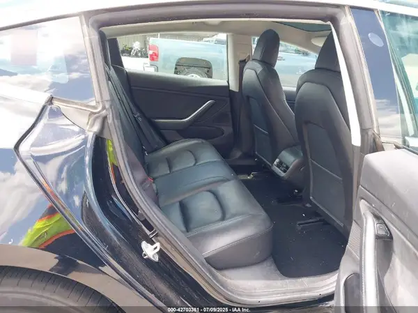 5YJ3E1EA2KF297153 2019 TESLA MODEL 3 - Image 8