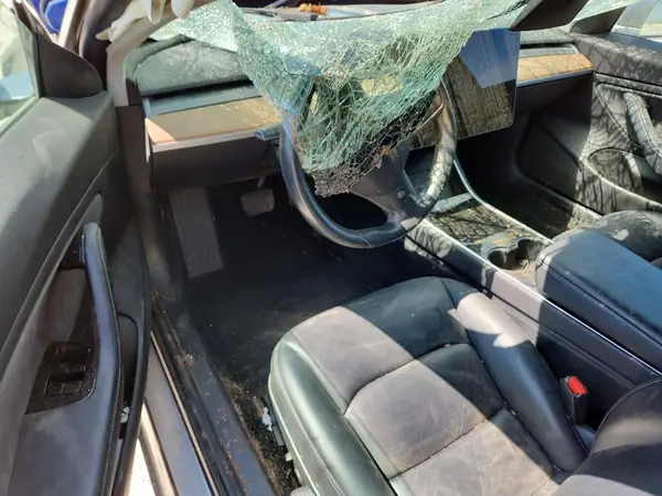 5YJ3E1EA2KF298691 2019 TESLA MODEL 3 - Image 8
