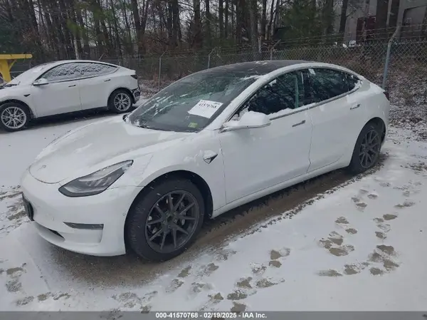 5YJ3E1EA2KF299730 2019 TESLA MODEL 3 - Image 2