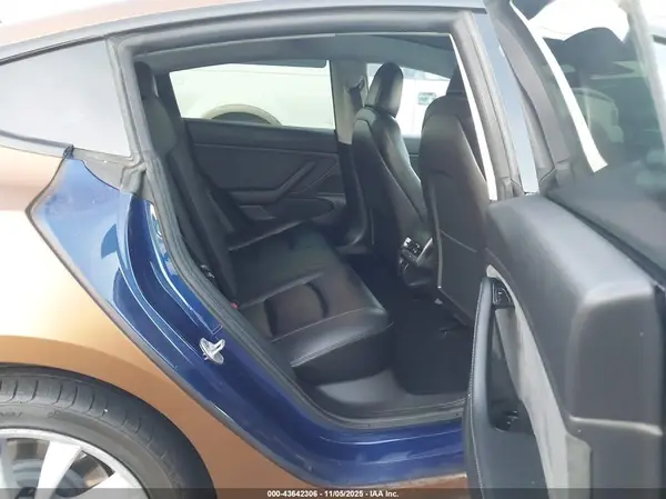 5YJ3E1EA2KF301203 2019 TESLA MODEL 3 - Image 8