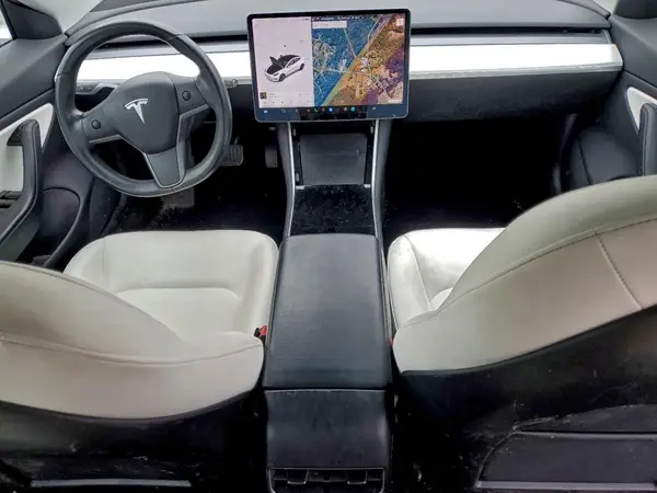 5YJ3E1EA2KF302044 2019 TESLA MODEL 3 - Image 8