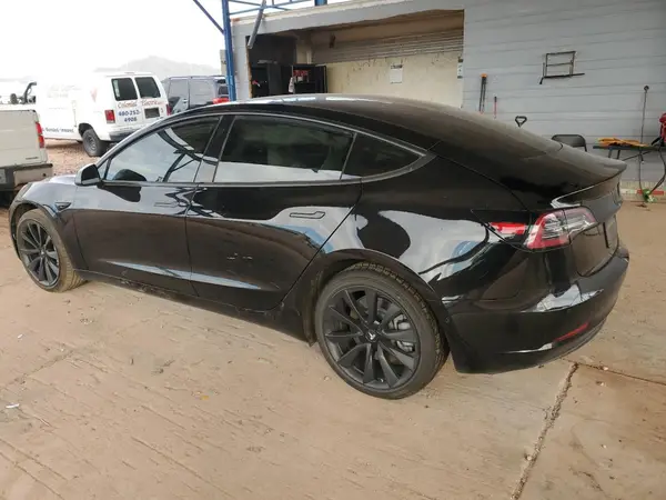 5YJ3E1EA2KF302268 2019 TESLA MODEL 3 - Image 2
