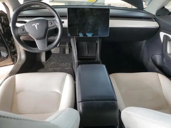 5YJ3E1EA2KF302268 2019 TESLA MODEL 3 - Image 8