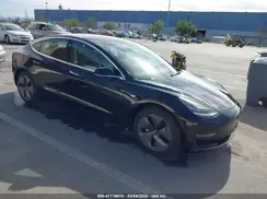 5YJ3E1EA2KF305834 2019 TESLA MODEL 3