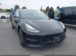 5YJ3E1EA2KF305915 2019 TESLA MODEL 3