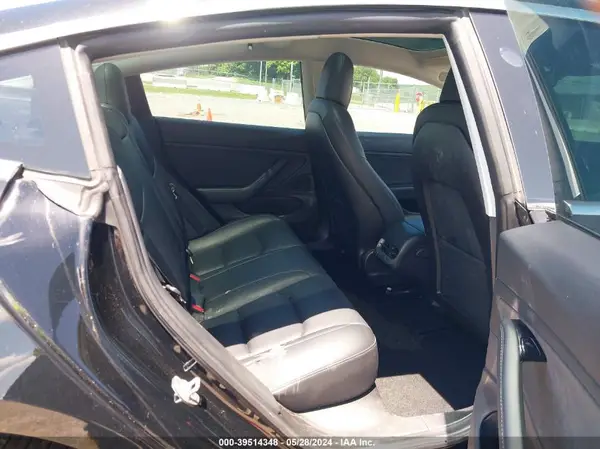 5YJ3E1EA2KF305977 2019 TESLA MODEL 3 - Image 8