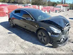 5YJ3E1EA2KF306286 2019 TESLA MODEL 3