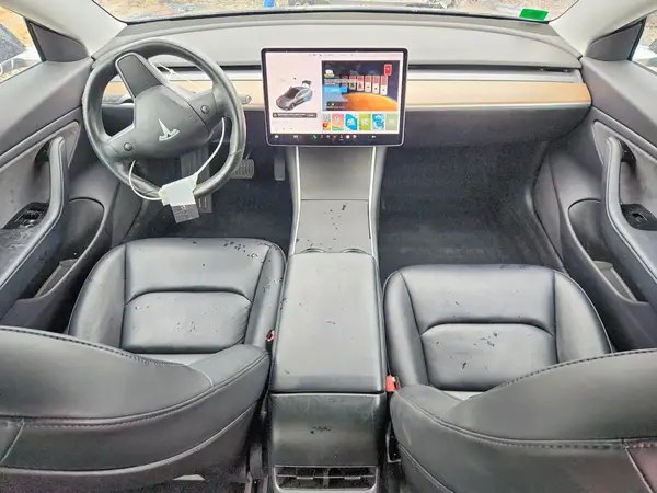 5YJ3E1EA2KF308197 2019 TESLA MODEL 3 - Image 8