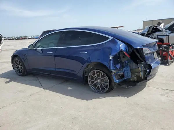 5YJ3E1EA2KF309043 2019 TESLA MODEL 3 - Image 2