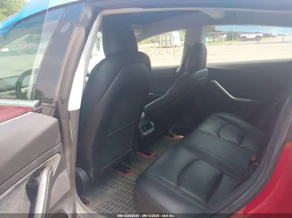 5YJ3E1EA2KF311424 2019 TESLA MODEL 3 - Image 8