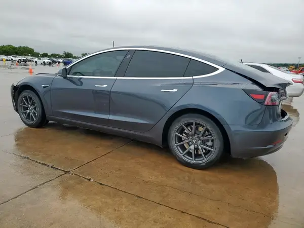 5YJ3E1EA2KF317174 2019 TESLA MODEL 3 - Image 2