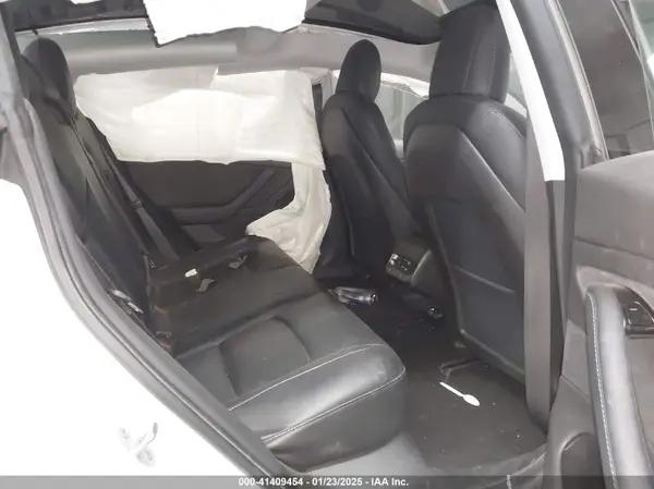 5YJ3E1EA2KF317529 2019 TESLA MODEL 3 - Image 8