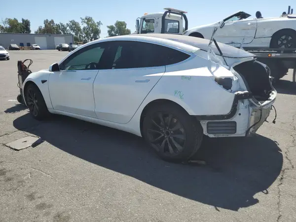 5YJ3E1EA2KF326666 2019 TESLA MODEL 3 - Image 2