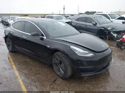 5YJ3E1EA2KF330989 2019 TESLA MODEL 3