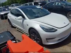 5YJ3E1EA2KF332578 2019 TESLA MODEL 3