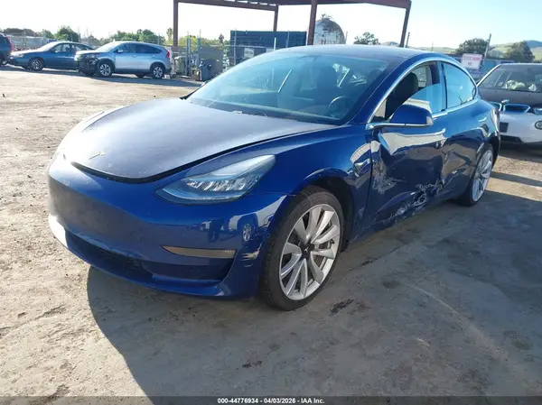 5YJ3E1EA2KF332970 2019 TESLA MODEL 3 - Image 2
