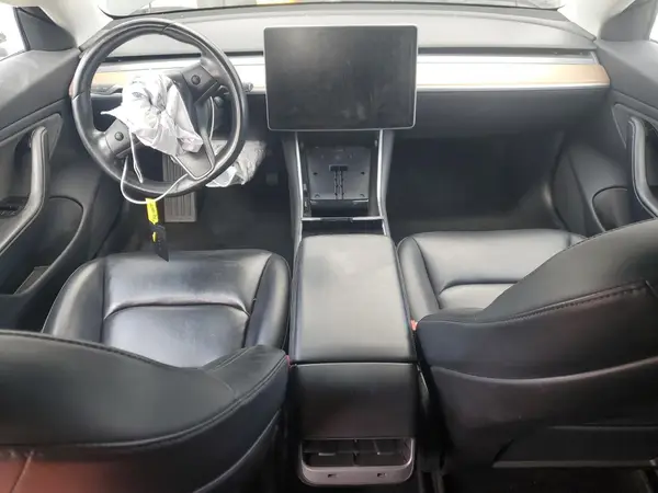5YJ3E1EA2KF394594 2019 TESLA MODEL 3 - Image 8