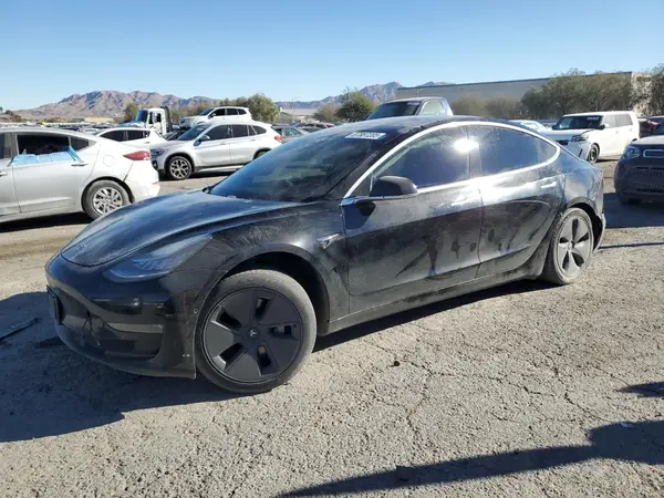5YJ3E1EA2KF394756 2019 TESLA MODEL 3 - Image 1