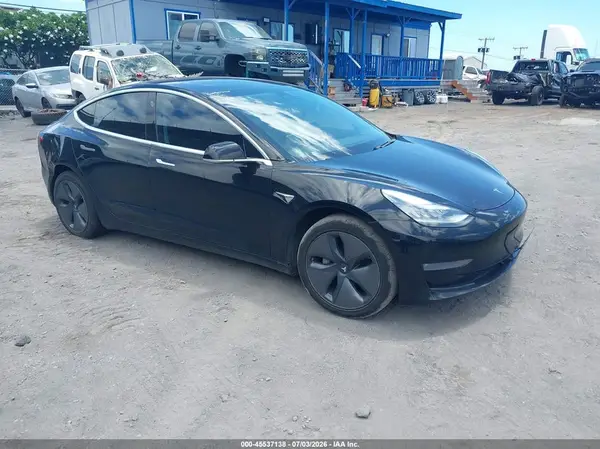5YJ3E1EA2KF396118 2019 TESLA MODEL 3 - Image 1