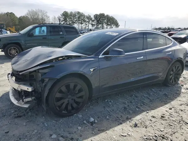 5YJ3E1EA2KF396281 2019 TESLA MODEL 3 - Image 1