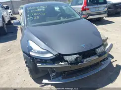 5YJ3E1EA2KF396426 2019 TESLA MODEL 3