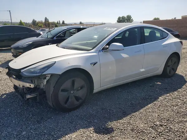 5YJ3E1EA2KF396927 2019 TESLA MODEL 3 - Image 1