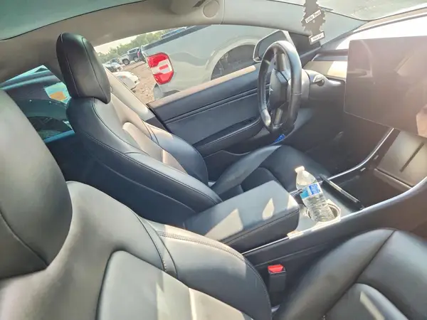 5YJ3E1EA2KF397155 2019 TESLA MODEL 3 - Image 8