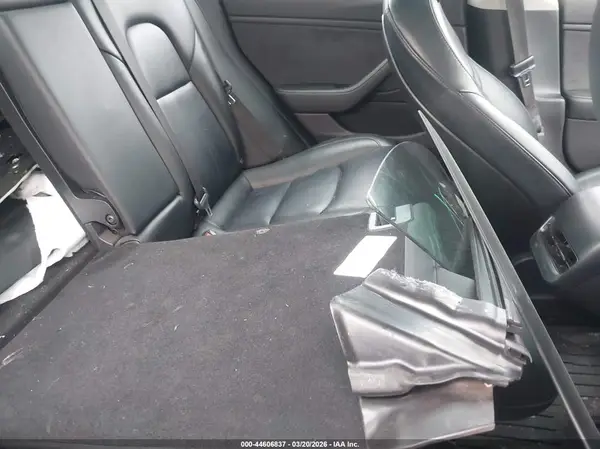 5YJ3E1EA2KF397785 2019 TESLA MODEL 3 - Image 8