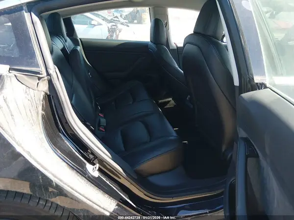 5YJ3E1EA2KF399293 2019 TESLA MODEL 3 - Image 8
