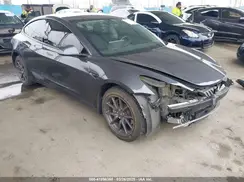 5YJ3E1EA2KF400197 2019 TESLA MODEL 3