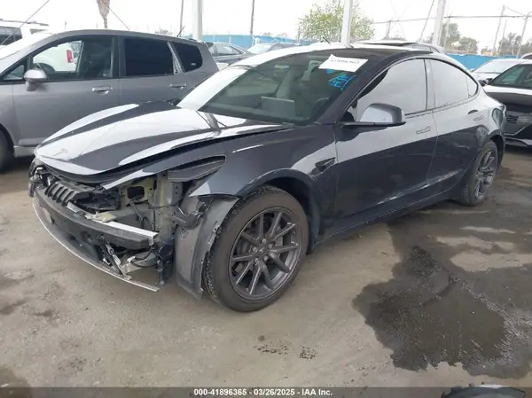 5YJ3E1EA2KF400197 2019 TESLA MODEL 3 - Image 2