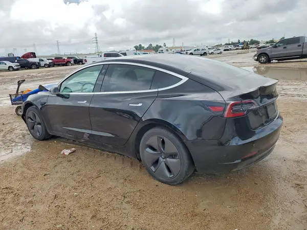 5YJ3E1EA2KF409899 2019 TESLA MODEL 3 - Image 2