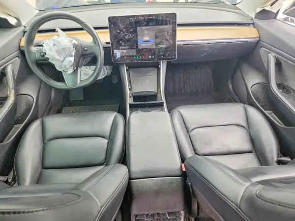 5YJ3E1EA2KF409935 2019 TESLA MODEL 3 - Image 8