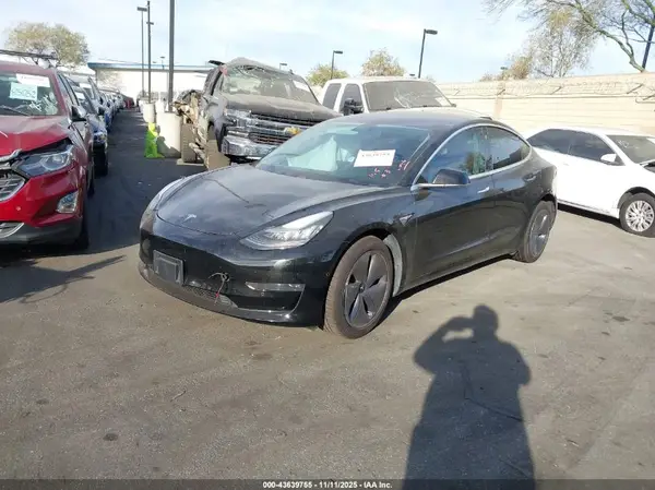 5YJ3E1EA2KF409966 2019 TESLA MODEL 3 - Image 2