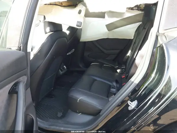 5YJ3E1EA2KF409966 2019 TESLA MODEL 3 - Image 8
