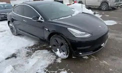 5YJ3E1EA2KF410437 2019 TESLA MODEL 3
