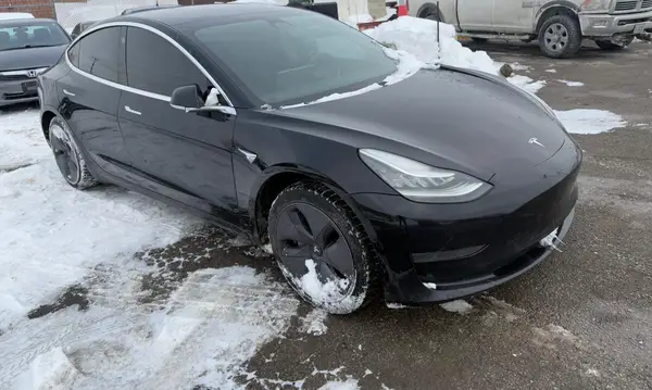 5YJ3E1EA2KF410437 2019 TESLA MODEL 3 - Image 1