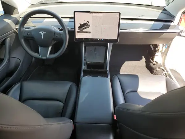 5YJ3E1EA2KF412656 2019 TESLA MODEL 3 - Image 8
