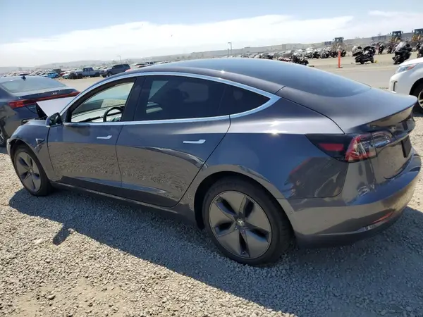 5YJ3E1EA2KF416304 2019 TESLA MODEL 3 - Image 2