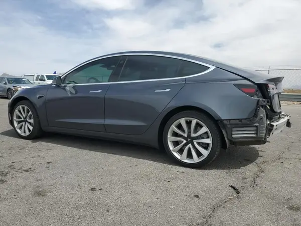 5YJ3E1EA2KF417212 2019 TESLA MODEL 3 - Image 2