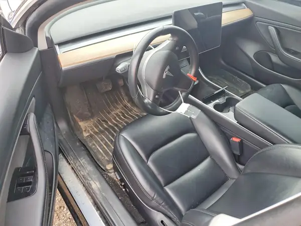 5YJ3E1EA2KF422569 2019 TESLA MODEL 3 - Image 8