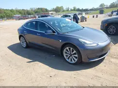 5YJ3E1EA2KF425472 2019 TESLA MODEL 3