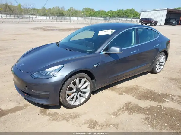 5YJ3E1EA2KF425472 2019 TESLA MODEL 3 - Image 2