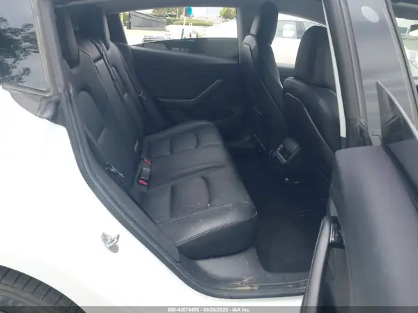 5YJ3E1EA2KF427352 2019 TESLA MODEL 3 - Image 8