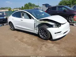 5YJ3E1EA2KF429392 2019 TESLA MODEL 3