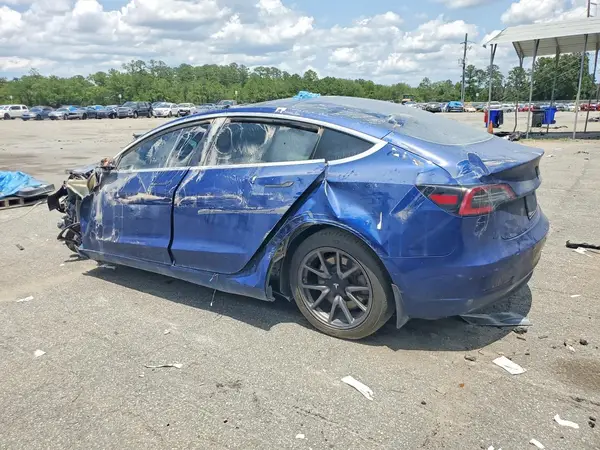 5YJ3E1EA2KF431739 2019 TESLA MODEL 3 - Image 2