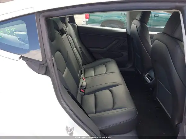 5YJ3E1EA2KF437900 2019 TESLA MODEL 3 - Image 8