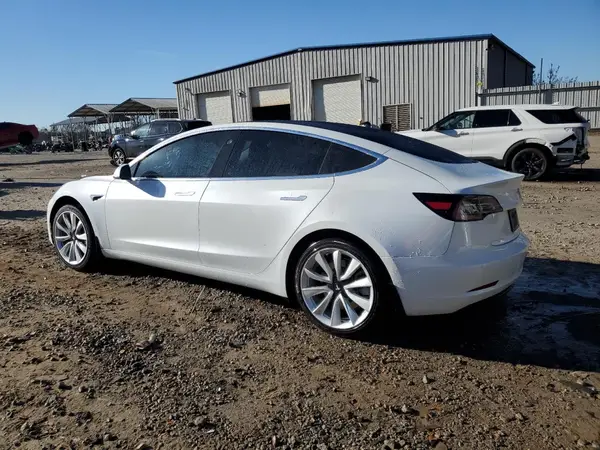 5YJ3E1EA2KF446595 2019 TESLA MODEL 3 - Image 2