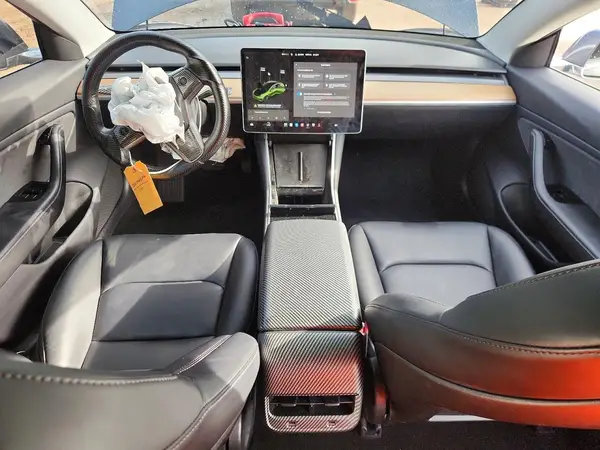 5YJ3E1EA2KF464191 2019 TESLA MODEL 3 - Image 8